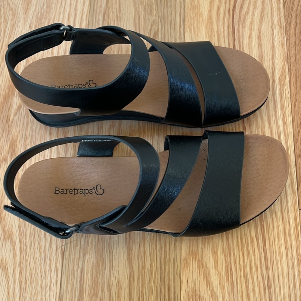 Baretraps women’s 6.5 M Caley black wedge sandals. - Picture 3 of 10